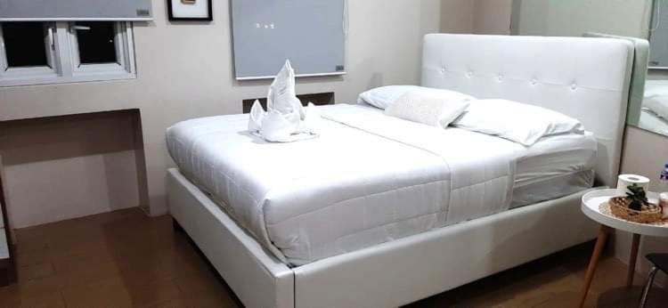 Zg-150Newport Apartman Manila Kültér fotó