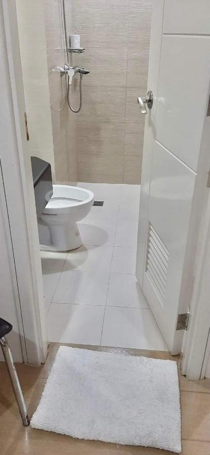 Zg-150Newport Apartman Manila Kültér fotó